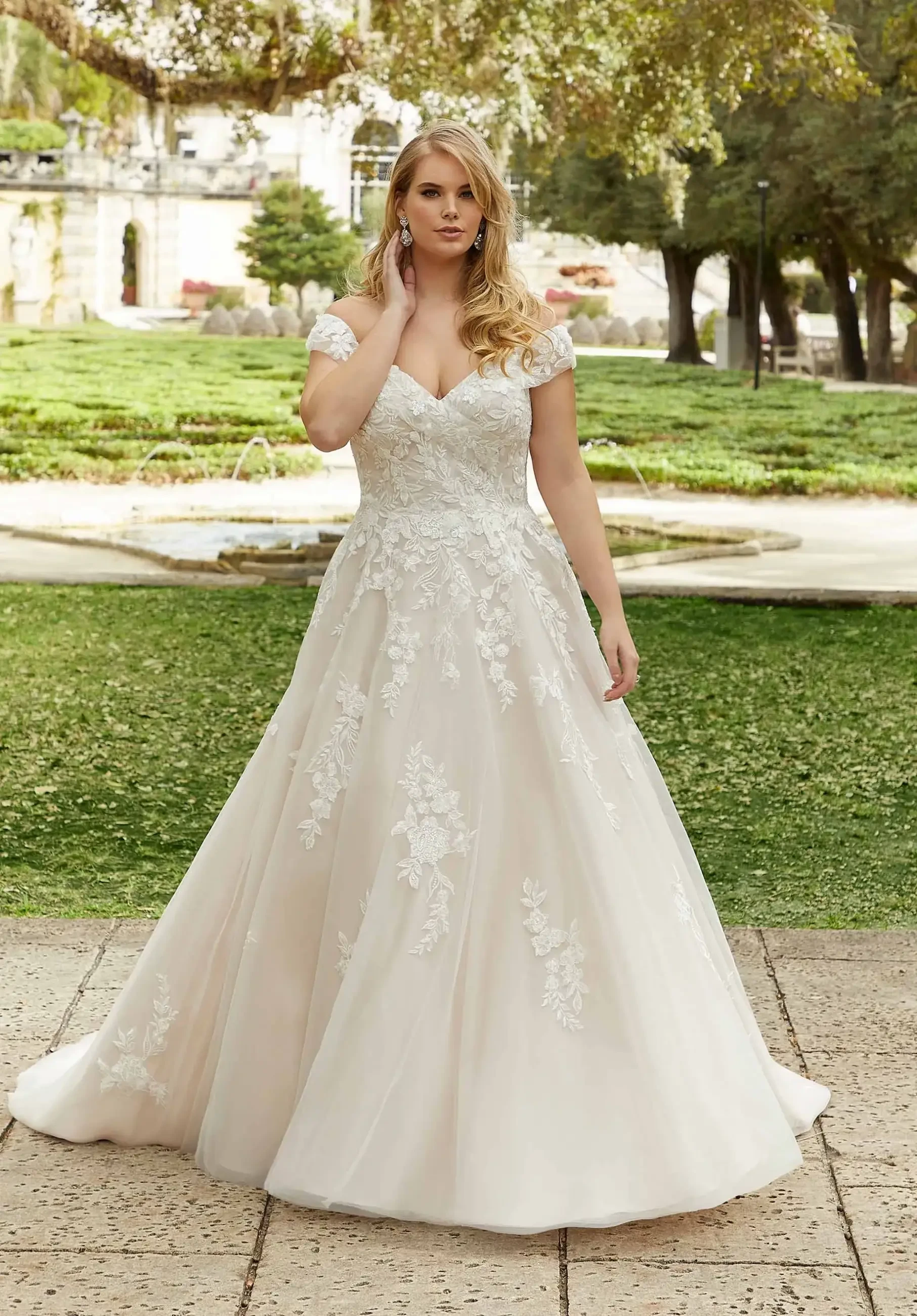 How to Choose the Most Flattering Wedding Dress for Plus-Size Brides Image