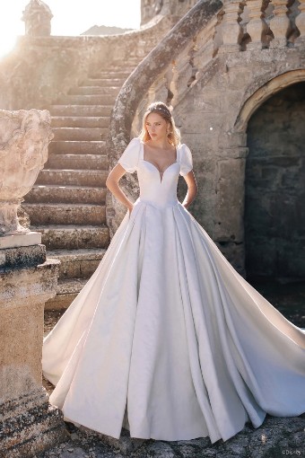 Disney Fairy Tale Weddings #Cinderella D433A #0 default thumbnail