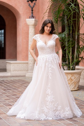 Allure Bridals #W543 AB #0 default thumbnail